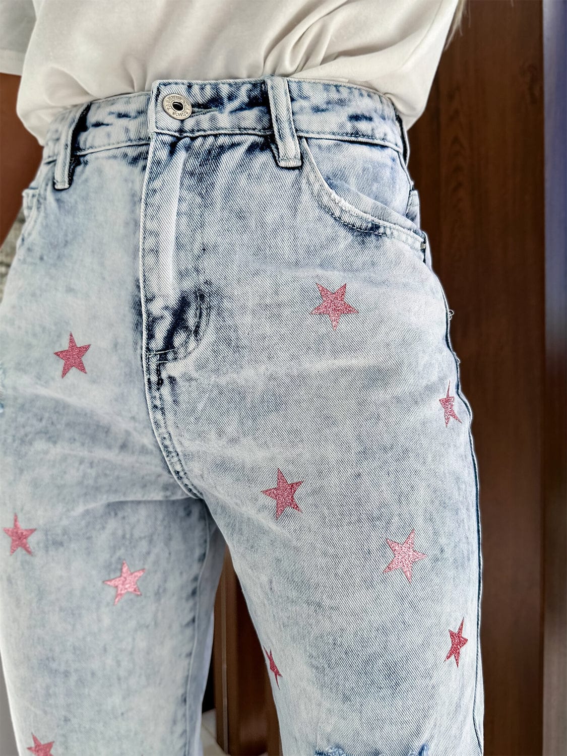 Trendsi Distressed Star Straight Jeans with Pockets Distressed Star Straight Jeans with Pockets
