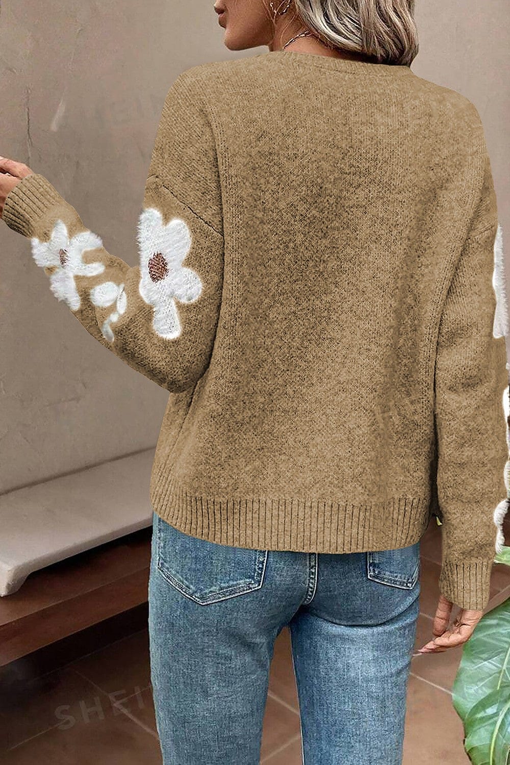 Trendsi Fall Flower Round Neck Long Sleeve Sweater Flower Round Neck Long Sleeve Sweater