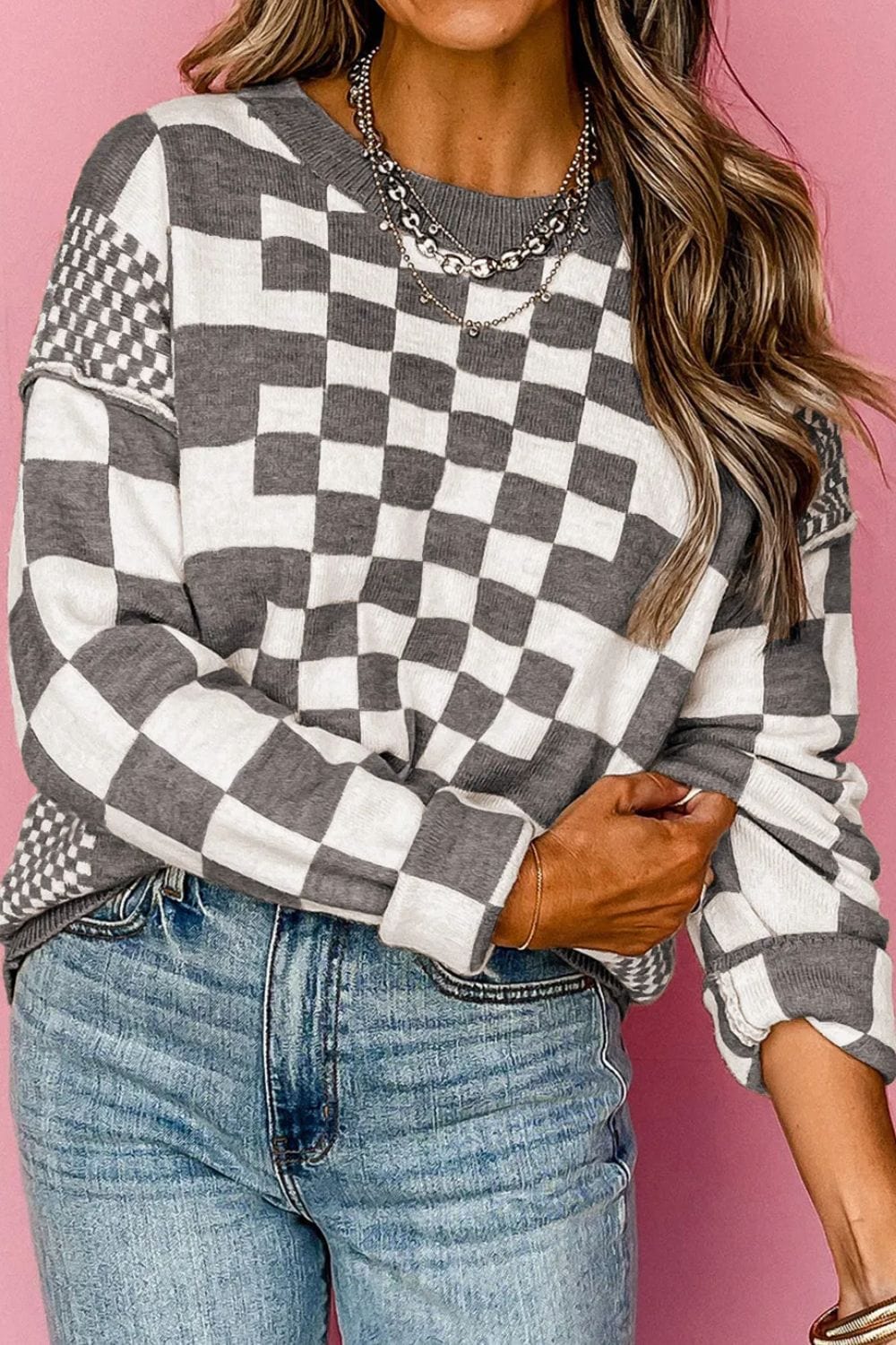Trendsi Fall Gray / M Checkered Round Neck Long Sleeve Sweater Checkered Round Neck Long Sleeve Sweater