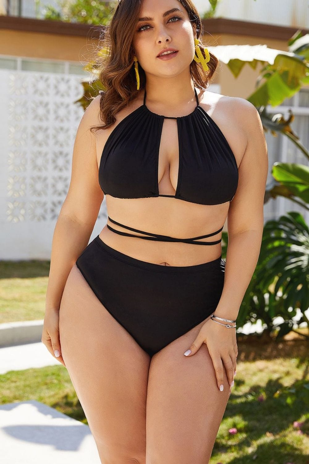 Trendsi Plus Size Cutout Tied Backless Bikini Set Plus Size Cutout Tied Backless Bikini Set