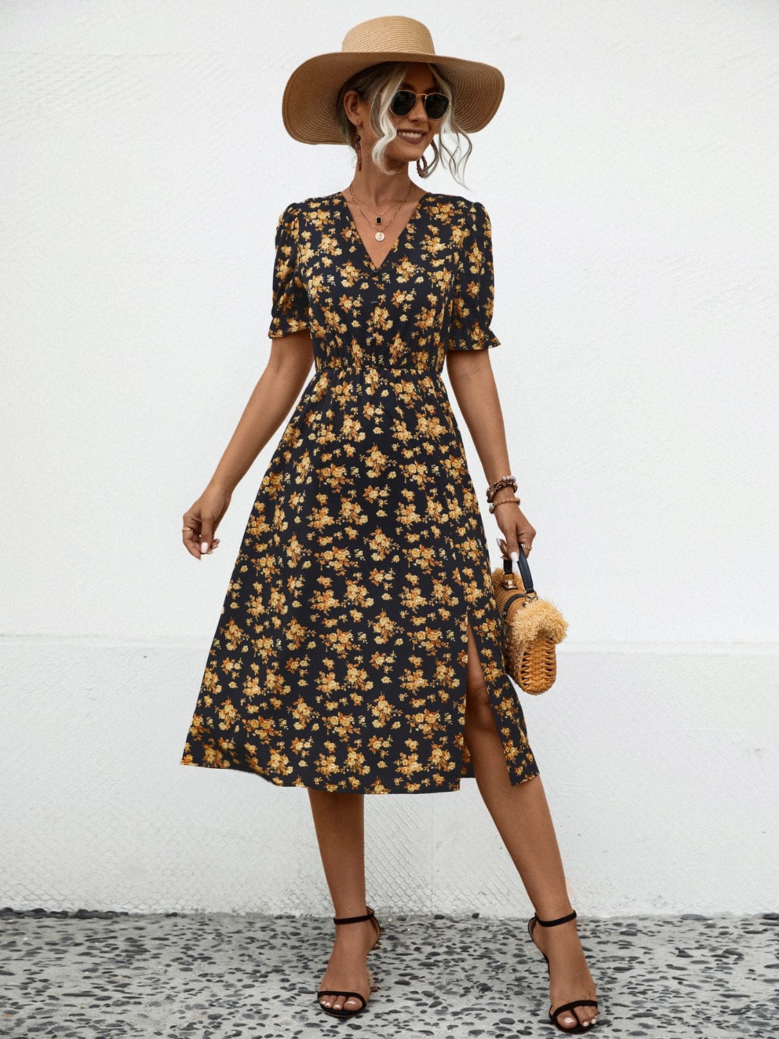 Trendsi Slit Printed V-Neck Short Sleeve Dress Slit Printed V-Neck Short Sleeve Dress