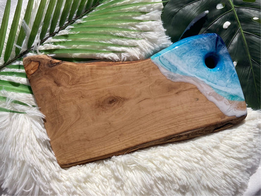 Ocean Charcuterie Board, Resin Charcuterie Board, Ocean Waves Cutting Board, Nautical Cheese Serving Tray, Beach House Decor Gift