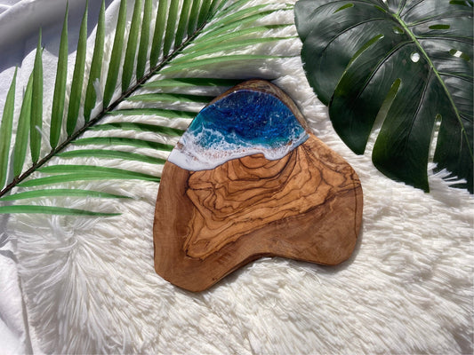 Ocean Charcuterie Board, Resin Charcuterie Board, Ocean Waves Cutting Board, Nautical Cheese Serving Tray, Beach House Decor Gift