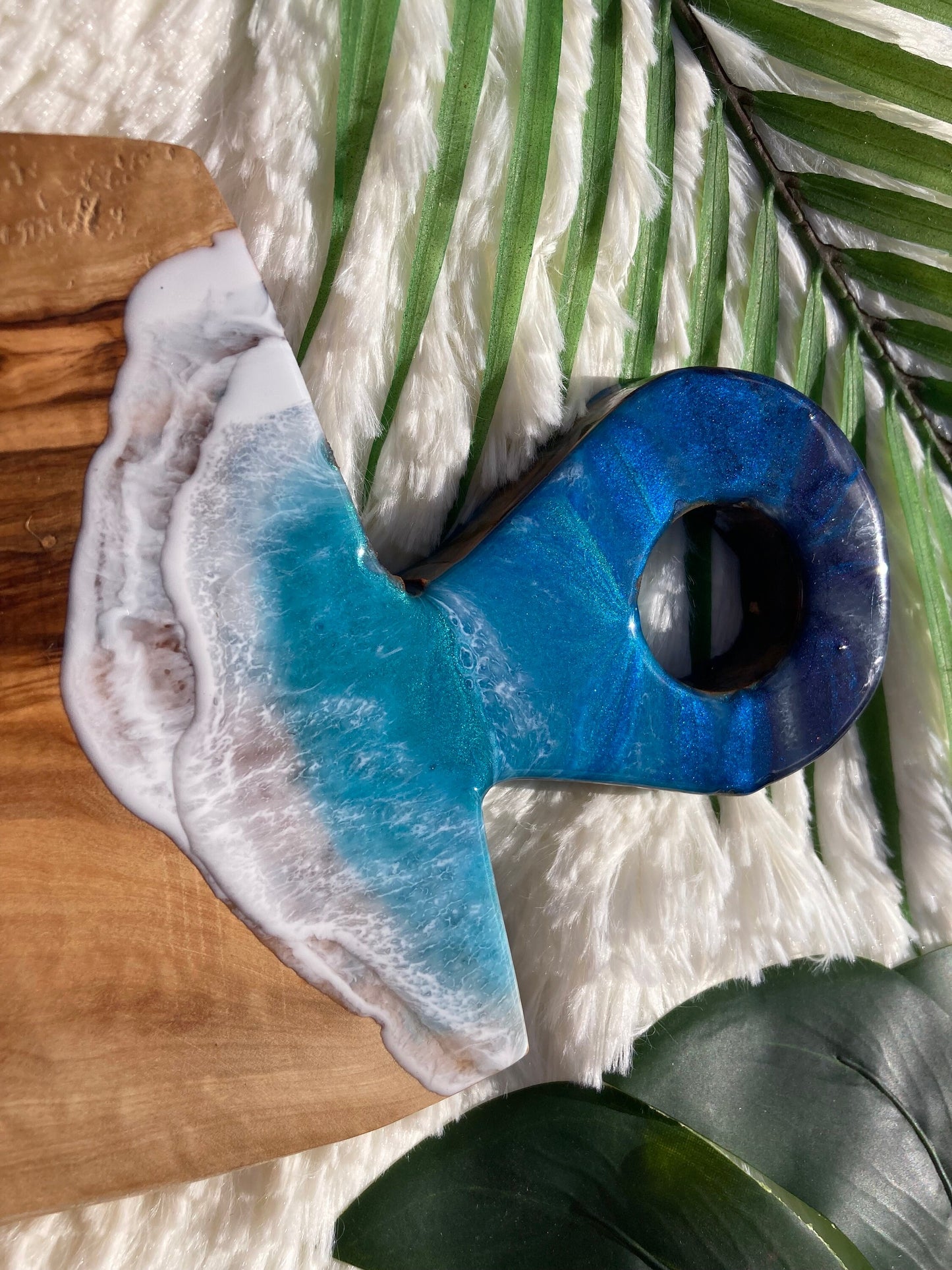 Ocean Charcuterie Board, Resin Charcuterie Board, Ocean Waves Cutting Board, Nautical Cheese Serving Tray, Beach House Decor Gift