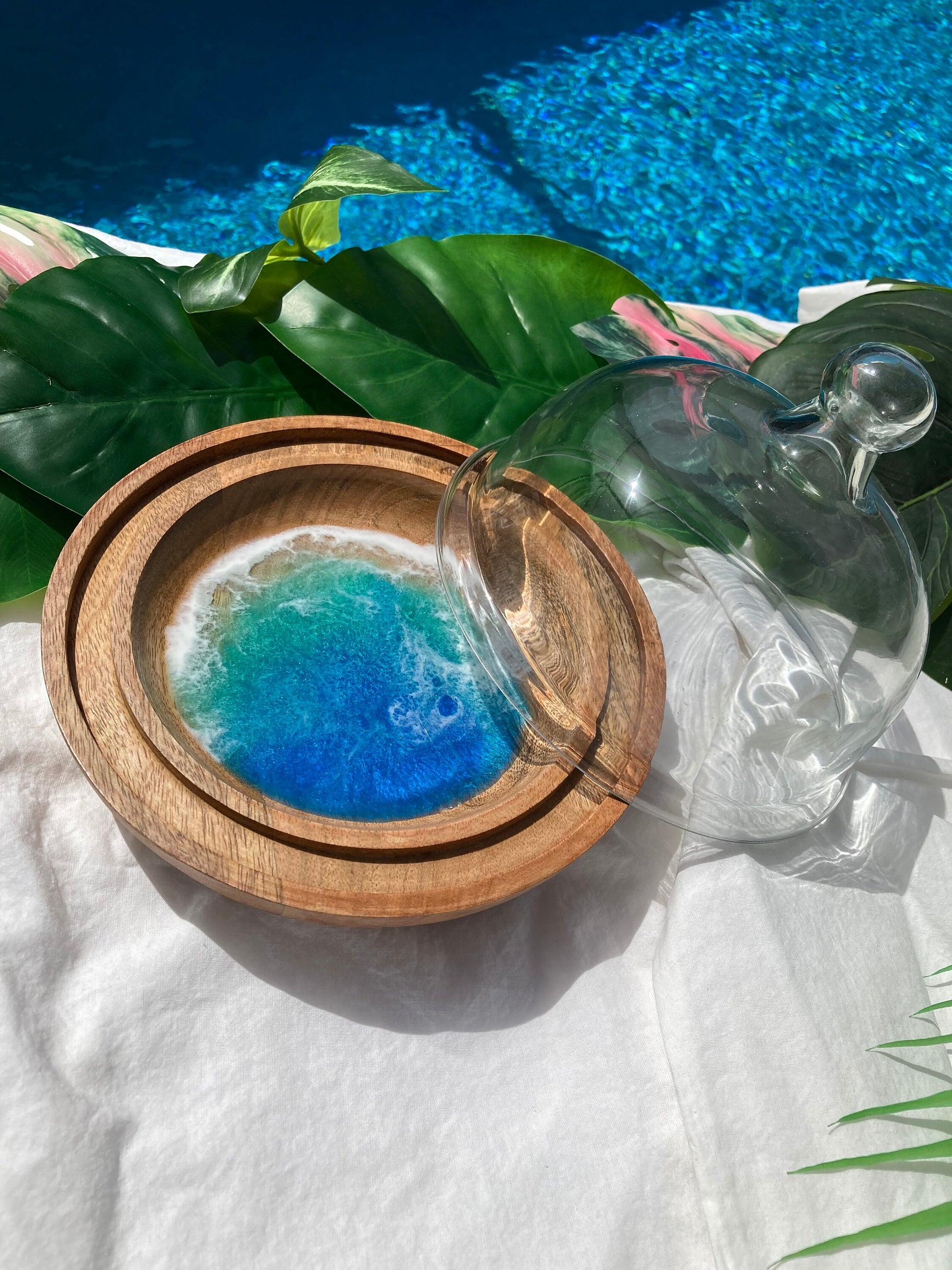 Coastal Decor Glass Cheese Dome with Ocean Resin Accent