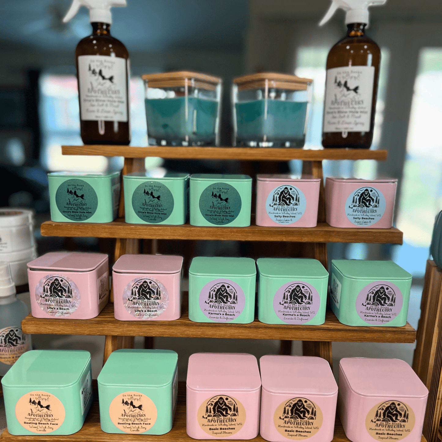 On The Rocks Apothecary candles 8oz Hand-poured Wood Wick Candles 8oz Hand-poured Wood Wick Candles