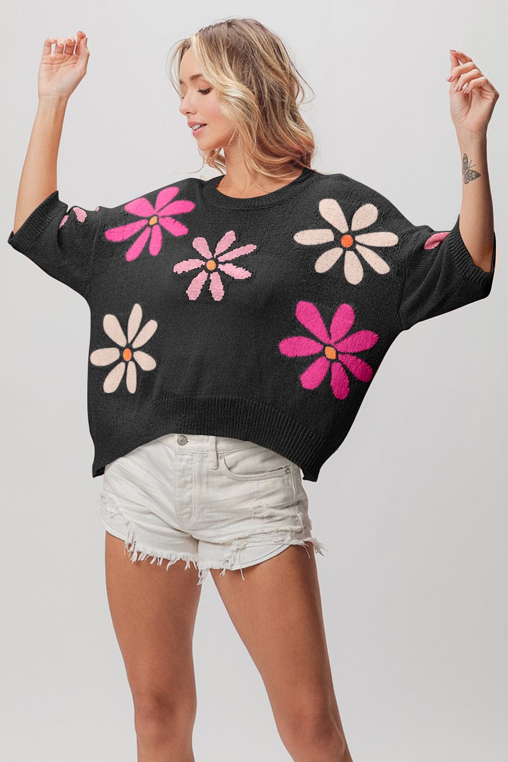 Trendsi BiBi Floral Pattern Cropped Sweater BiBi Floral Pattern Cropped Sweater