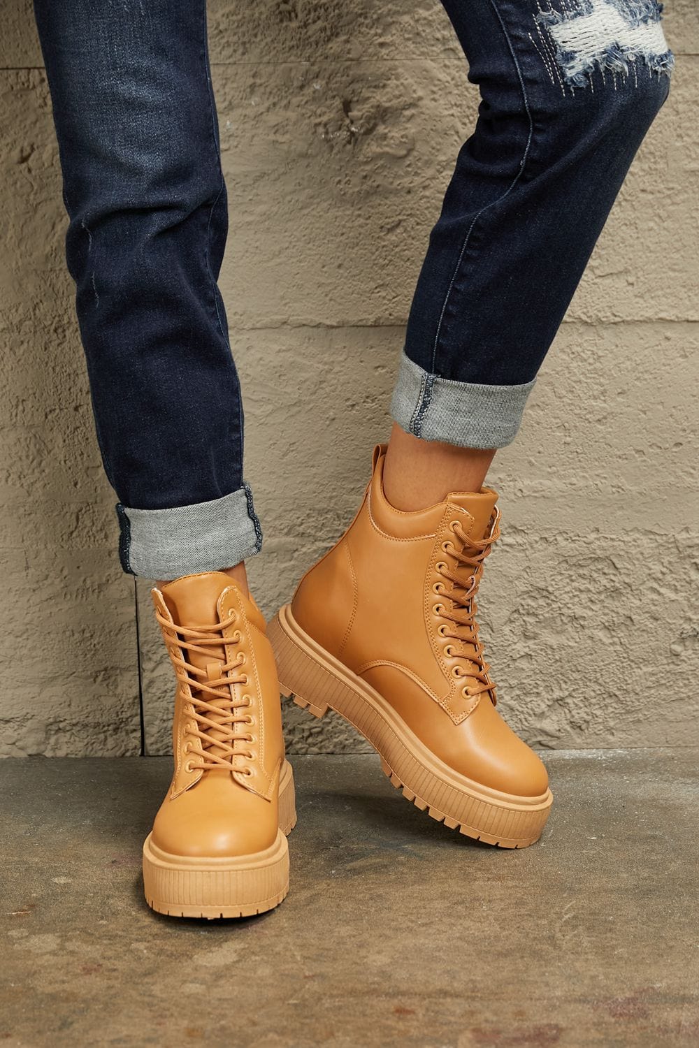 Trendsi Caramel / 6 East Lion Corp Platform Combat Boots East Lion Corp Platform Combat Boots