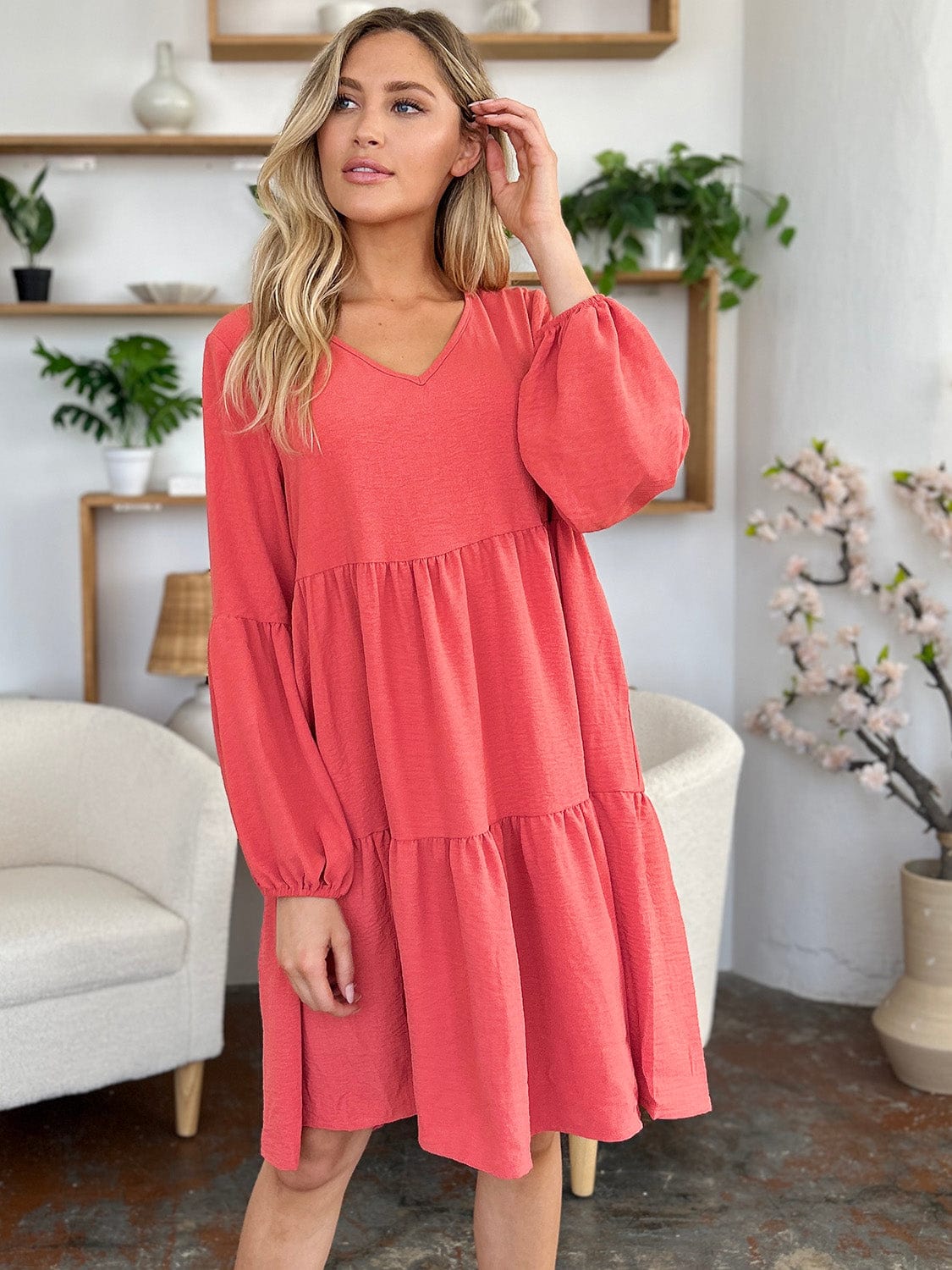 Trendsi Double Take Full Size V-Neck Balloon Sleeve Tiered Dress Double Take Full Size V-Neck Balloon Sleeve Tiered Dress
