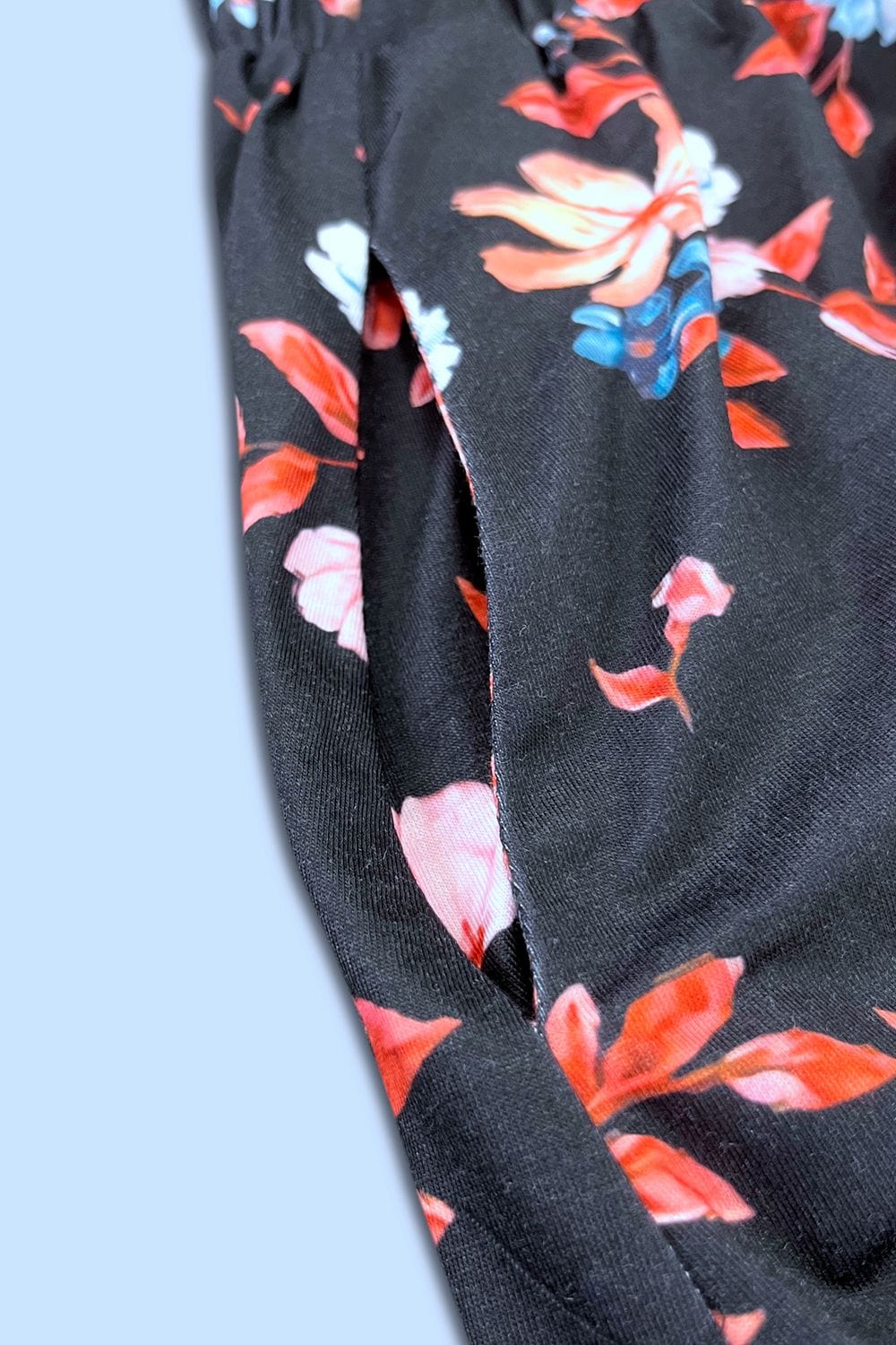 Trendsi Double Take Printed Scoop Neck Sleeveless Buttoned Magic Dress with Pockets Double Take Printed Scoop Neck Sleeveless Buttoned Magic Dress with Pockets