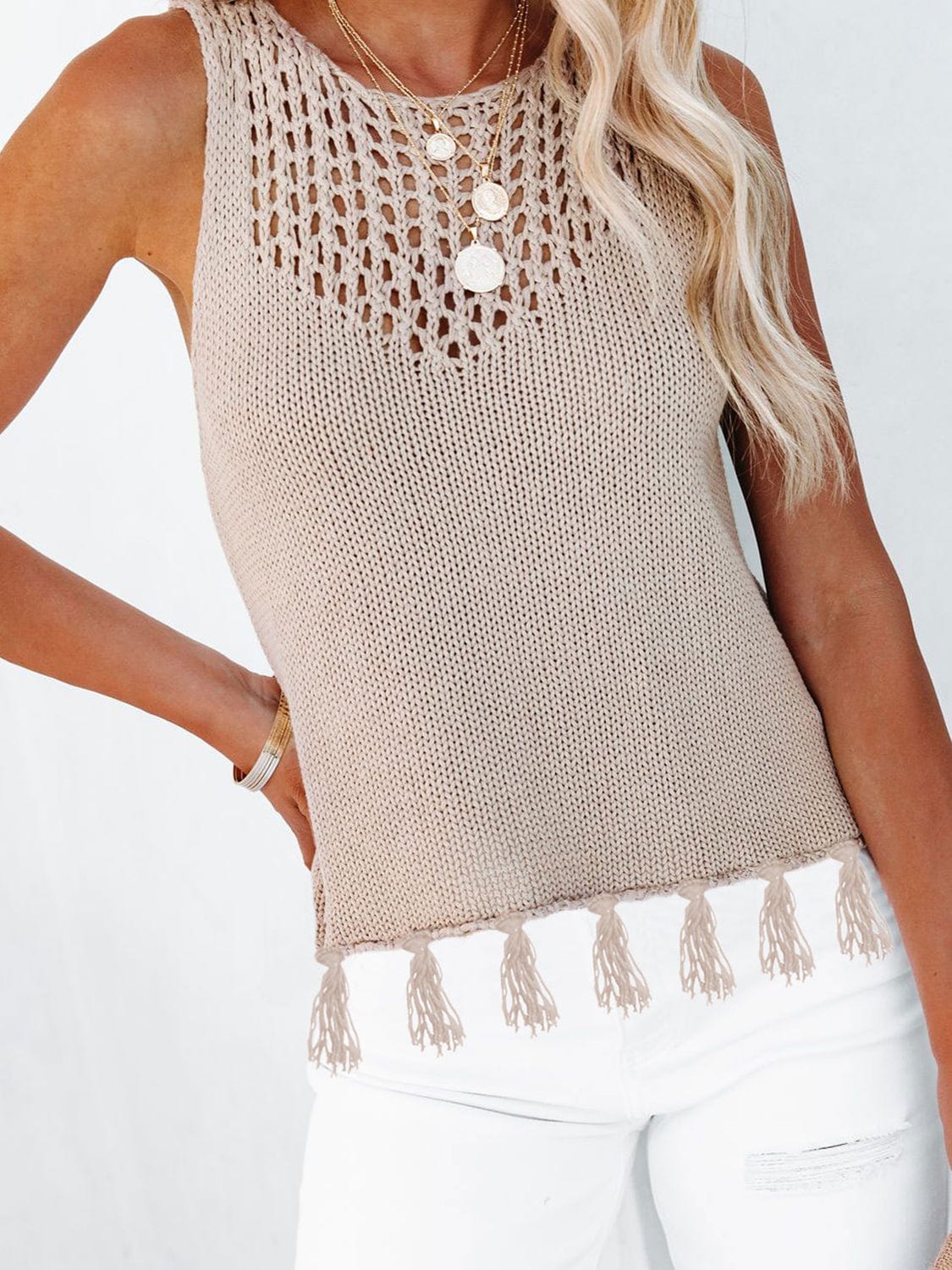 Trendsi Dust Storm / S Cutout Tassel Round Neck Tank Cutout Tassel Round Neck Tank