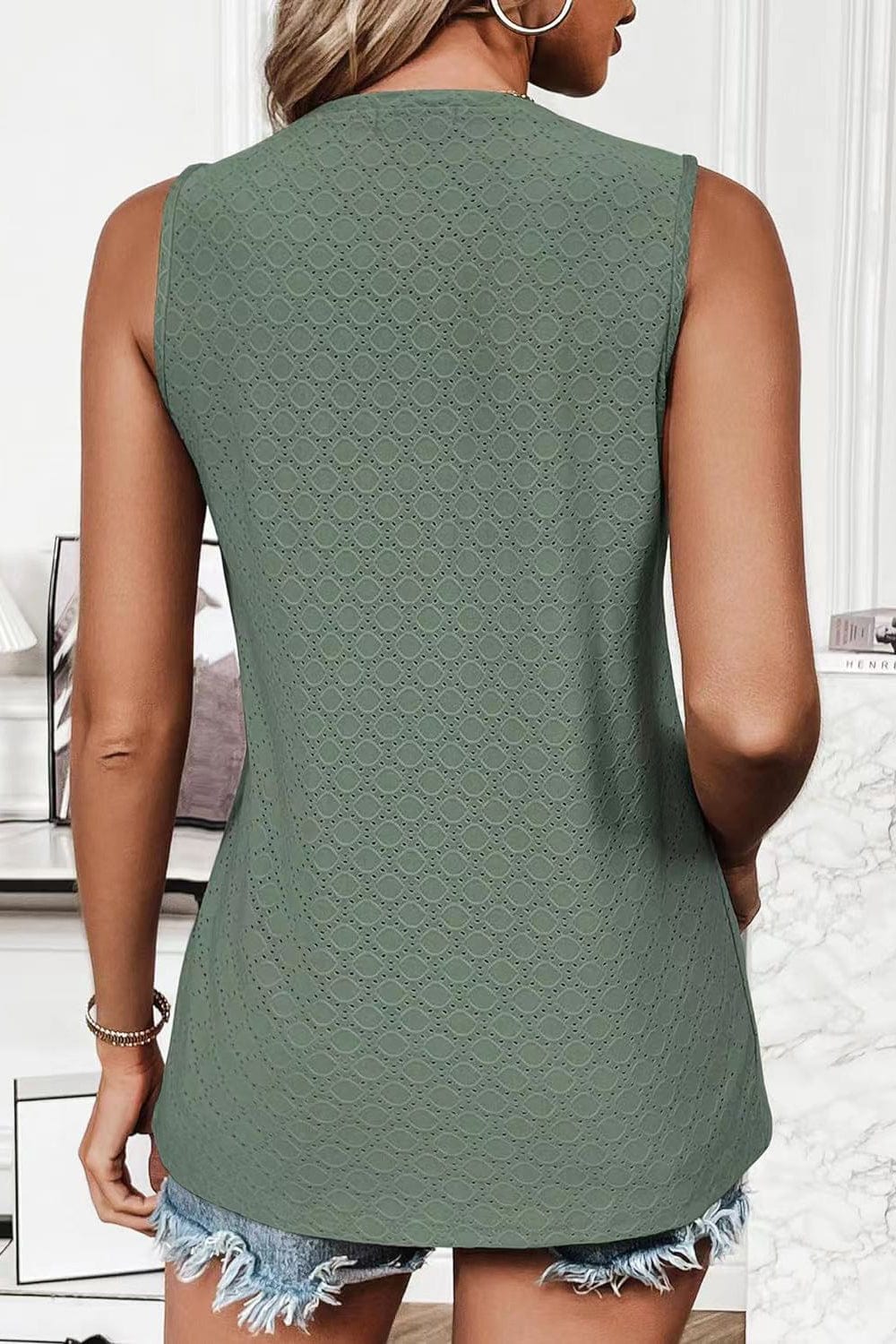 Trendsi Eyelet Round Neck Tank Eyelet Round Neck Tank