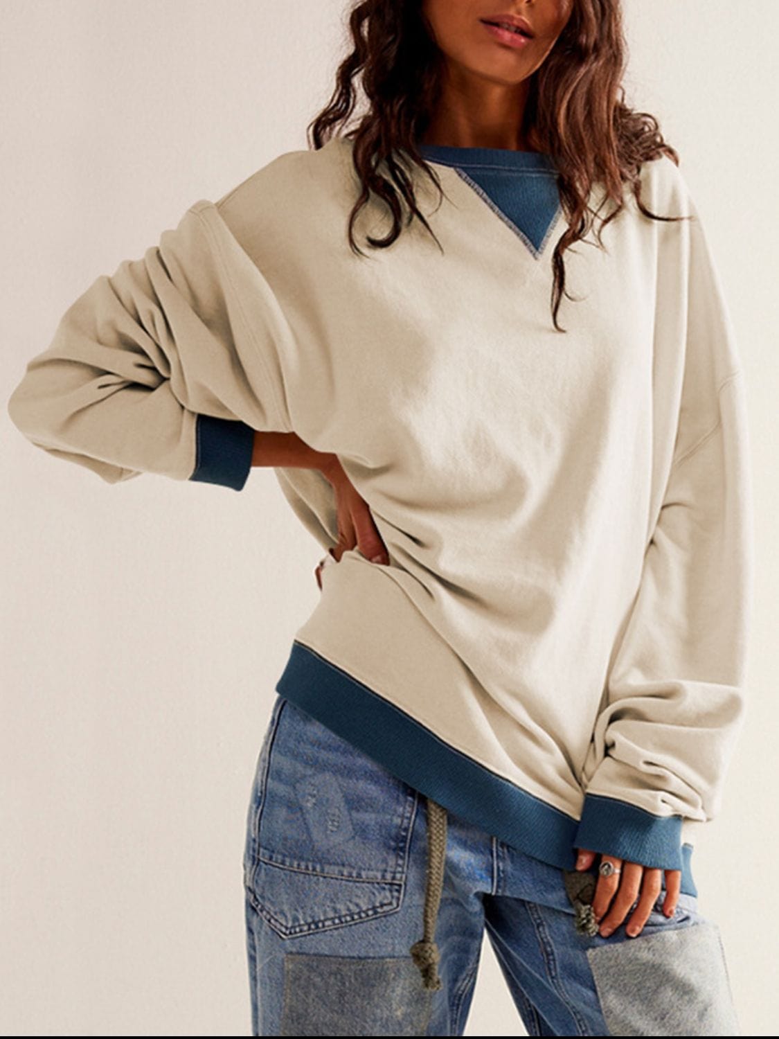 Trendsi Fall Beige / S Contrast Trim Round Neck Long Sleeve Sweatshirt Contrast Trim Round Neck Long Sleeve Sweatshirt
