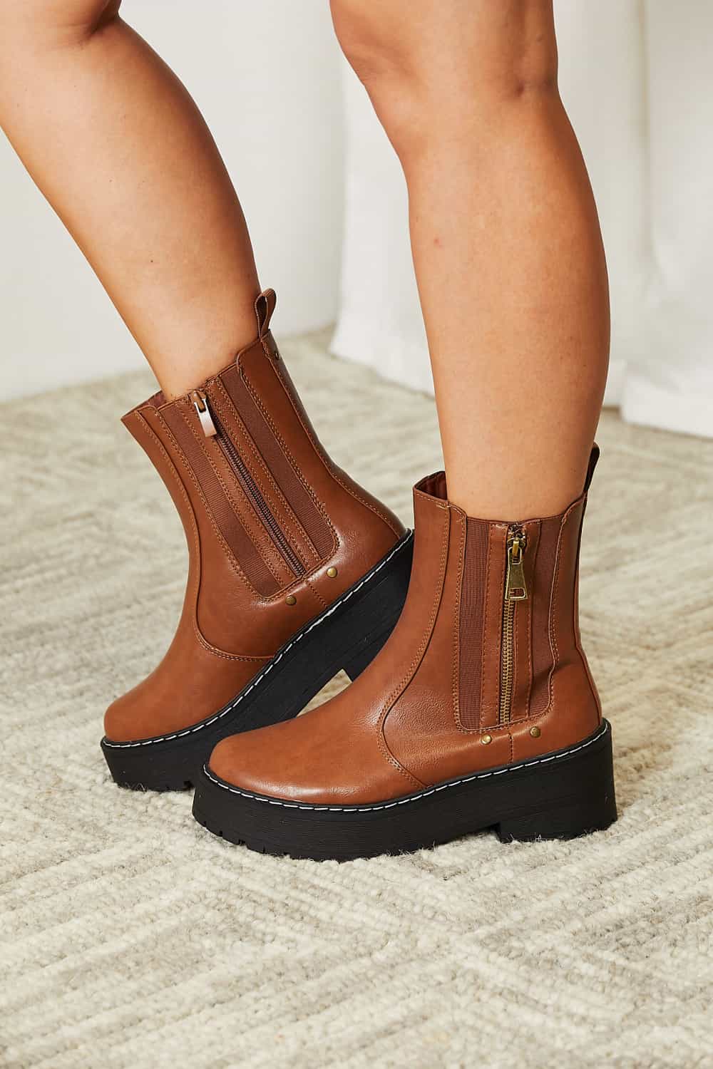 Trendsi Fall Brown / 6 Forever Link Side Zip Platform Boots Forever Link Side Zip Platform Boots