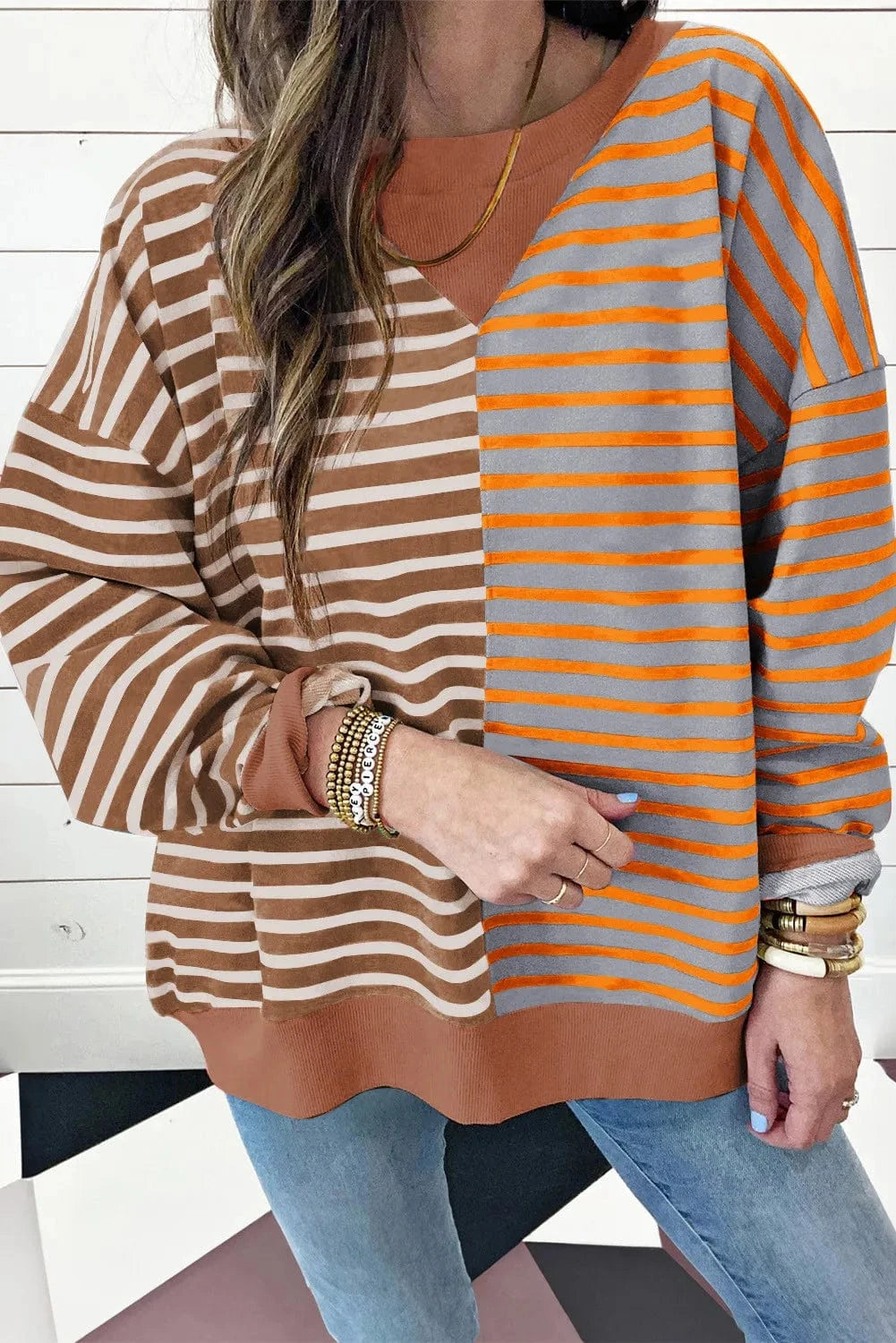 Trendsi Fall Brown / S Contrast Stripes Round Neck Long Sleeve Sweatshirt Contrast Stripes Round Neck Long Sleeve Sweatshirt