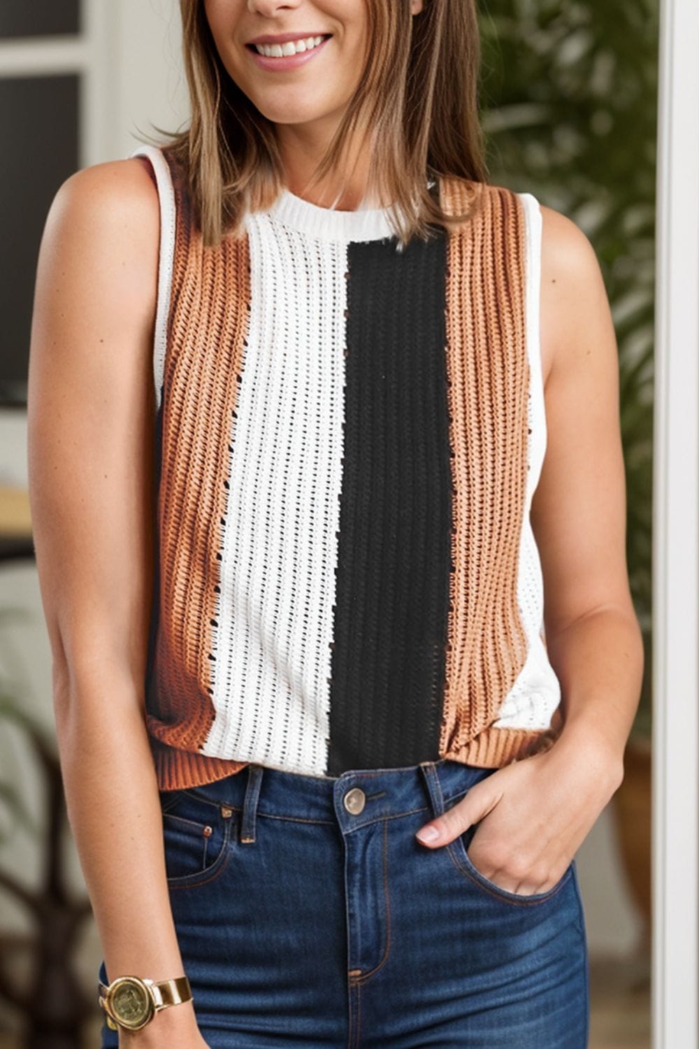 Trendsi Fall Camel / S Color Block Round Neck Sweater Vest Color Block Round Neck Sweater Vest