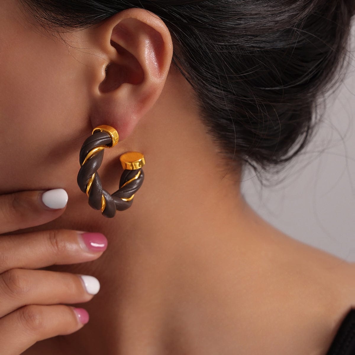 Trendsi Fall Coffee Brown / One Size Twisted Leather Rope C-Hoop Earrings Twisted Leather Rope C-Hoop Earrings