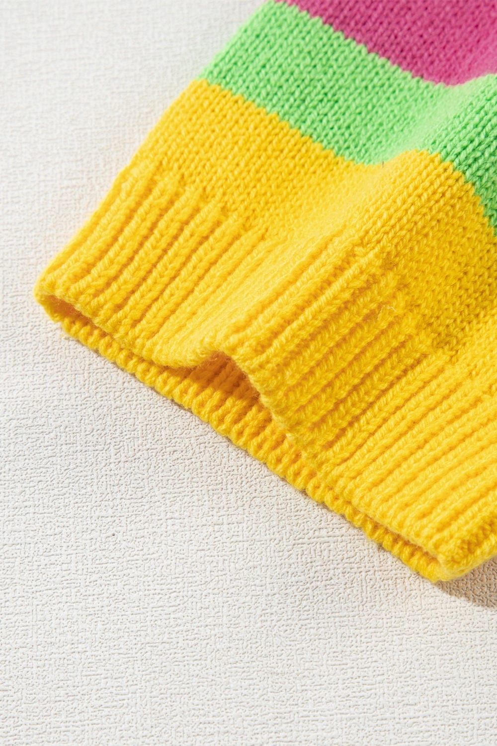 Trendsi Fall Color Block Round Neck Half Sleeve Knit Top Color Block Round Neck Half Sleeve Knit Top