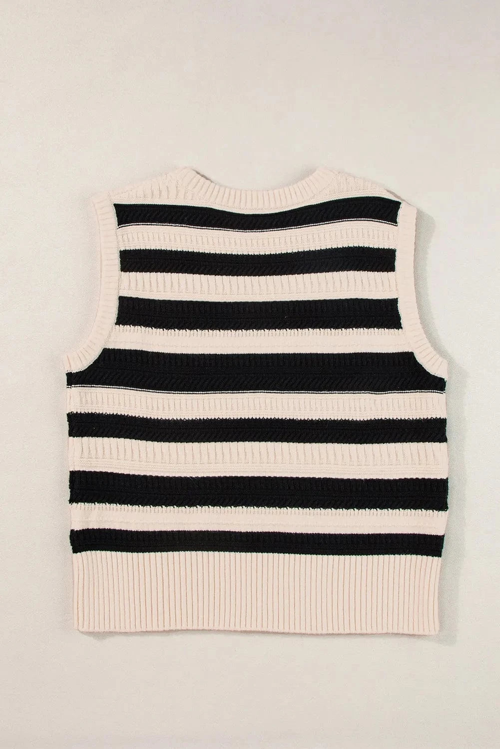 Trendsi Fall Color Block Round Neck Sweater Vest Color Block Round Neck Sweater Vest
