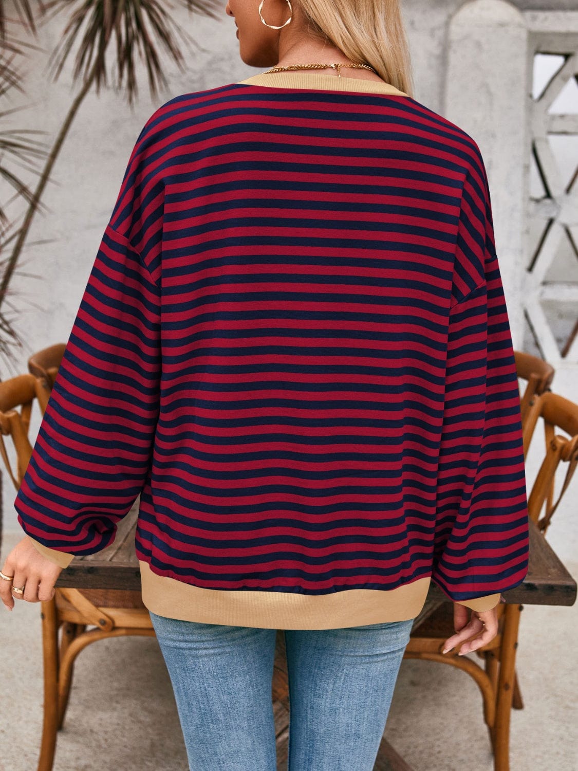 Trendsi Fall Contrast Striped Long Sleeve Sweatshirt Contrast Striped Long Sleeve Sweatshirt