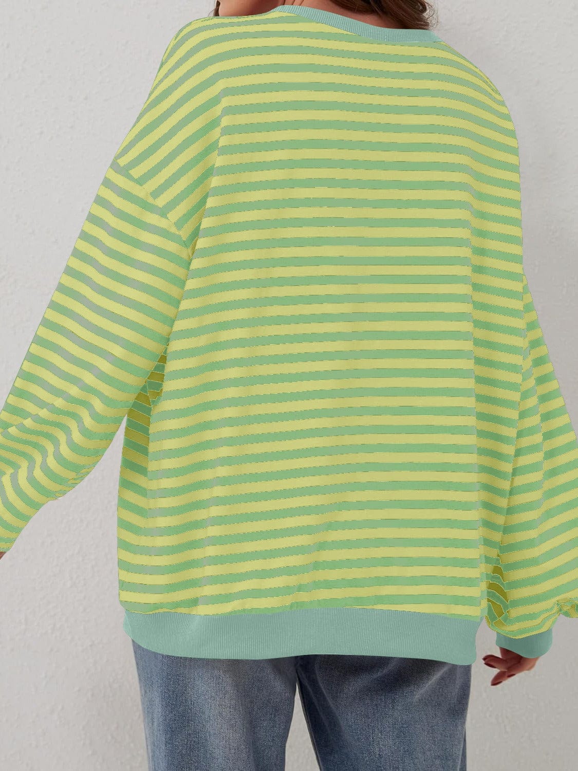 Trendsi Fall Contrast Striped Long Sleeve Sweatshirt Contrast Striped Long Sleeve Sweatshirt