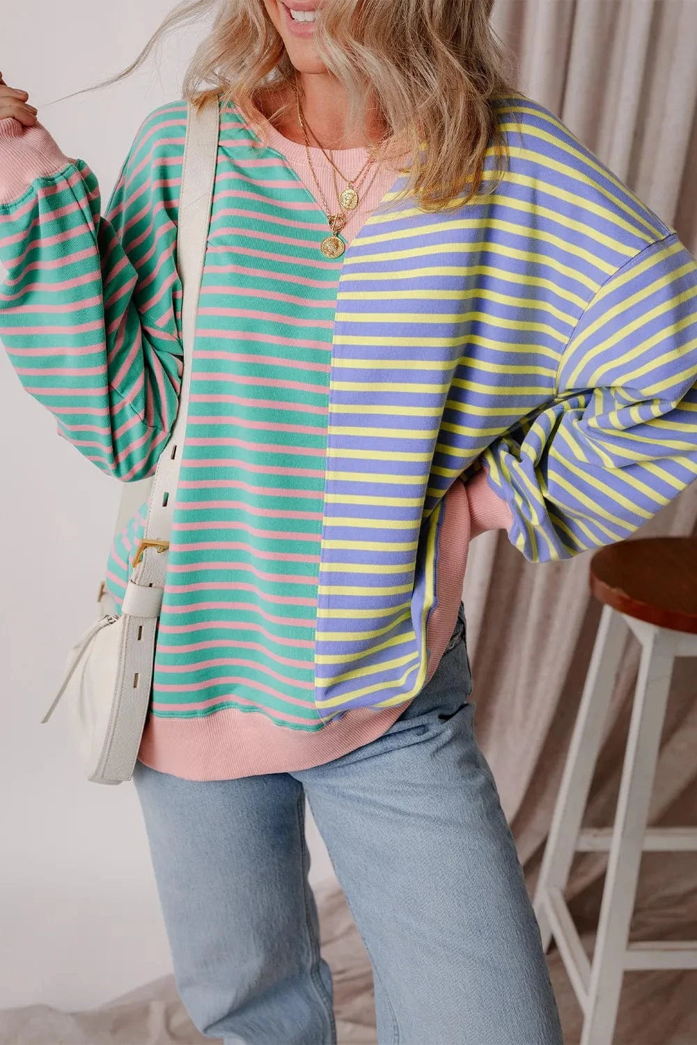 Trendsi Fall Contrast Stripes Round Neck Long Sleeve Sweatshirt Contrast Stripes Round Neck Long Sleeve Sweatshirt