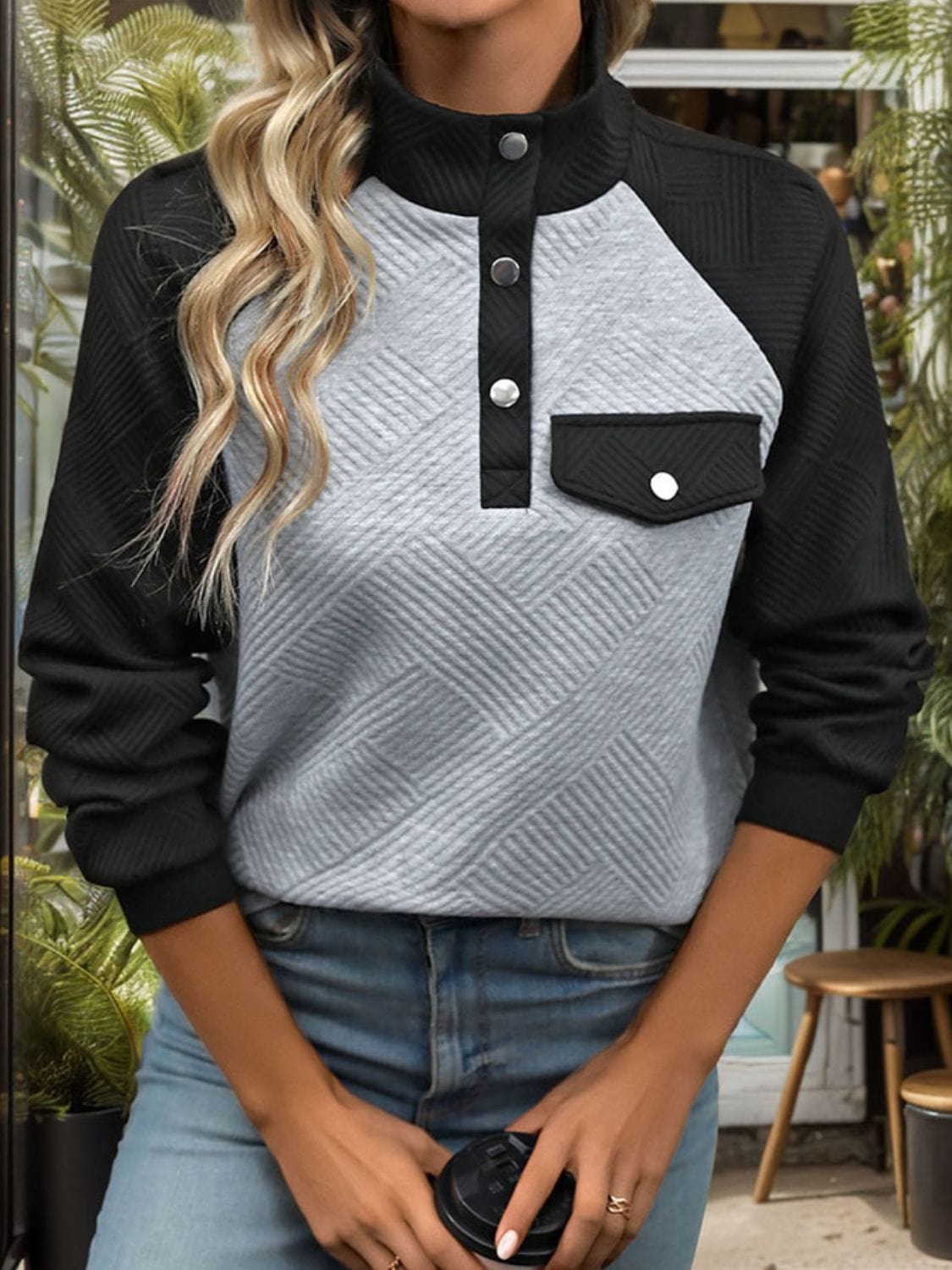 Trendsi Fall Contrast Textured Long Sleeve Sweatshirt Contrast Textured Long Sleeve Sweatshirt