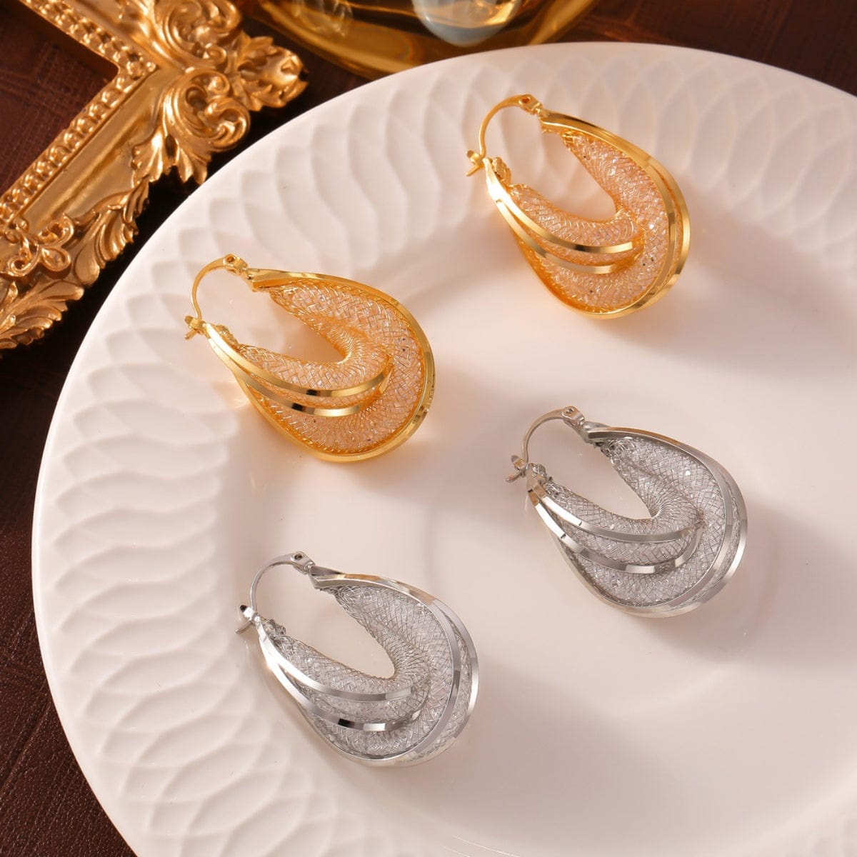 Trendsi Fall Copper Glass Stone U Shape Earrings Copper Glass Stone U Shape Earrings