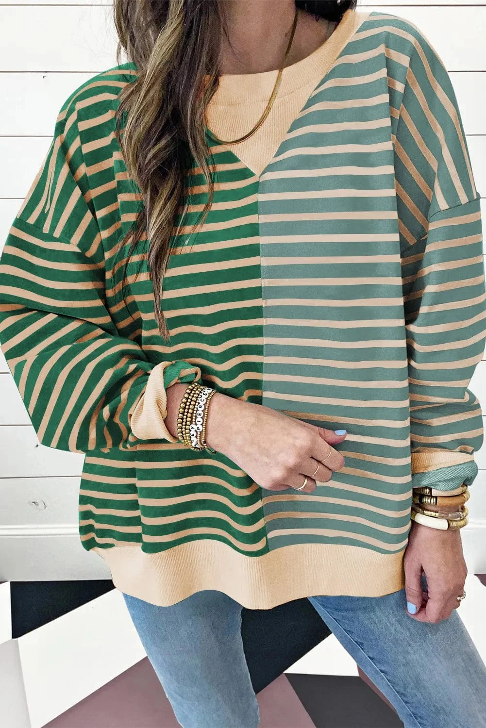 Trendsi Fall Dark Green / S Contrast Stripes Round Neck Long Sleeve Sweatshirt Contrast Stripes Round Neck Long Sleeve Sweatshirt