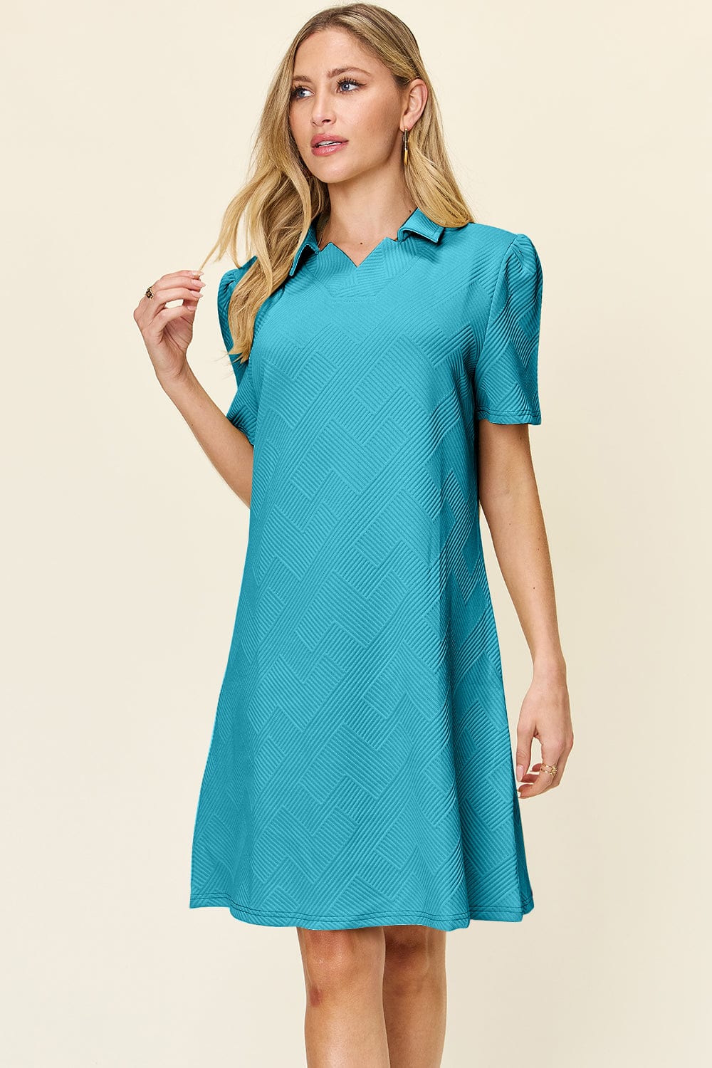 Trendsi Fall Double Take Full Size Texture Collared Neck Short Sleeve Dress Double Take Full Size Texture Collared Neck Short Sleeve Dress