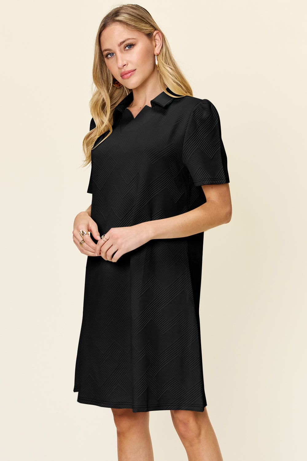 Trendsi Fall Double Take Full Size Texture Collared Neck Short Sleeve Dress Double Take Full Size Texture Collared Neck Short Sleeve Dress