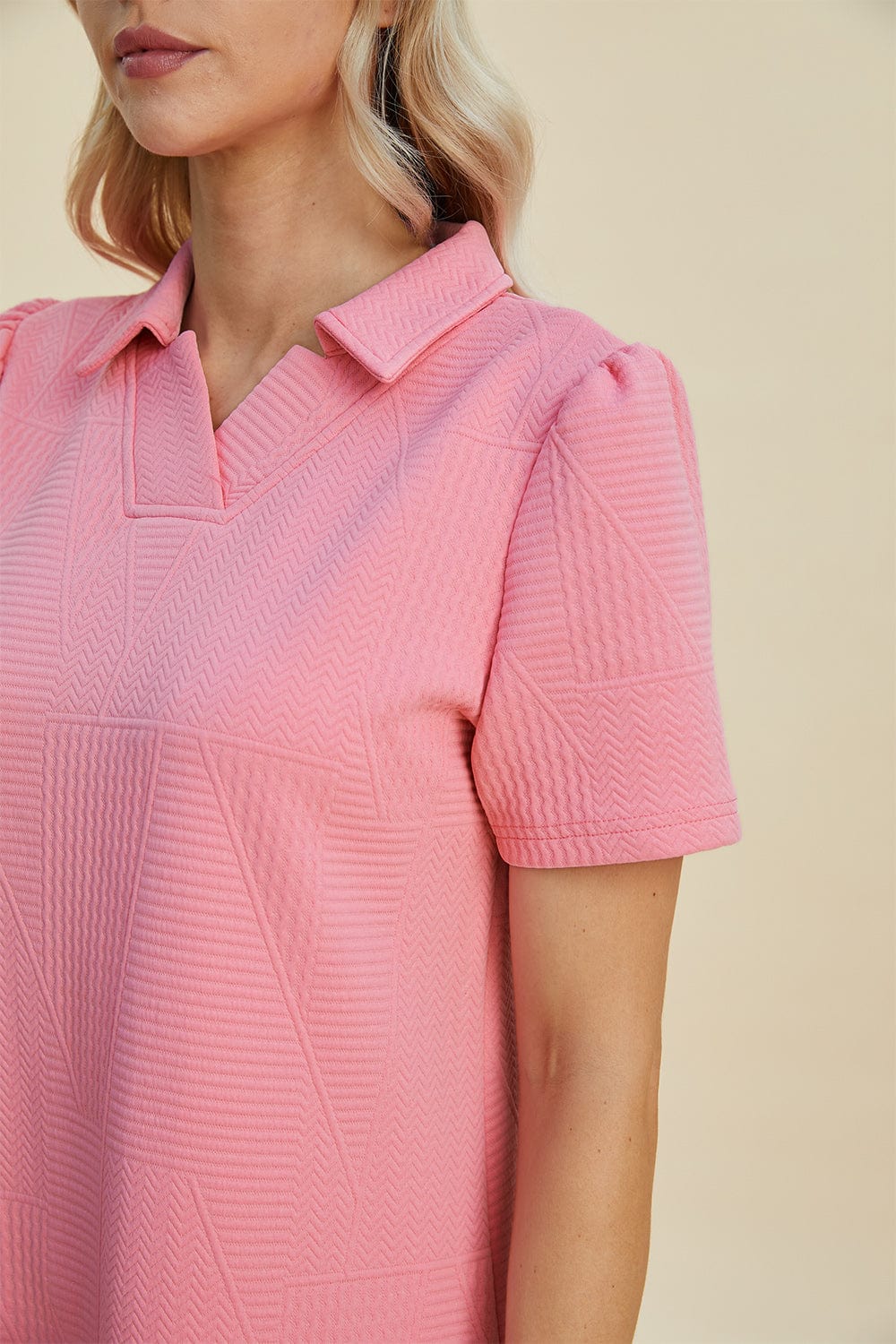 Trendsi Fall Double Take Full Size Texture Short Sleeve Dress Double Take Full Size Texture Short Sleeve Dress