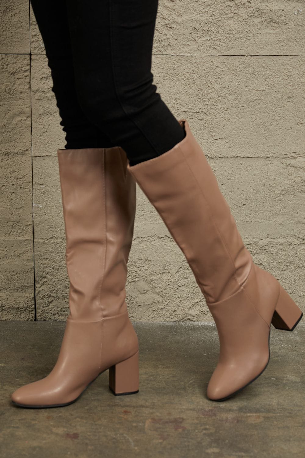 Trendsi Fall East Lion Corp Block Heel Knee High Boots East Lion Corp Block Heel Knee High Boots