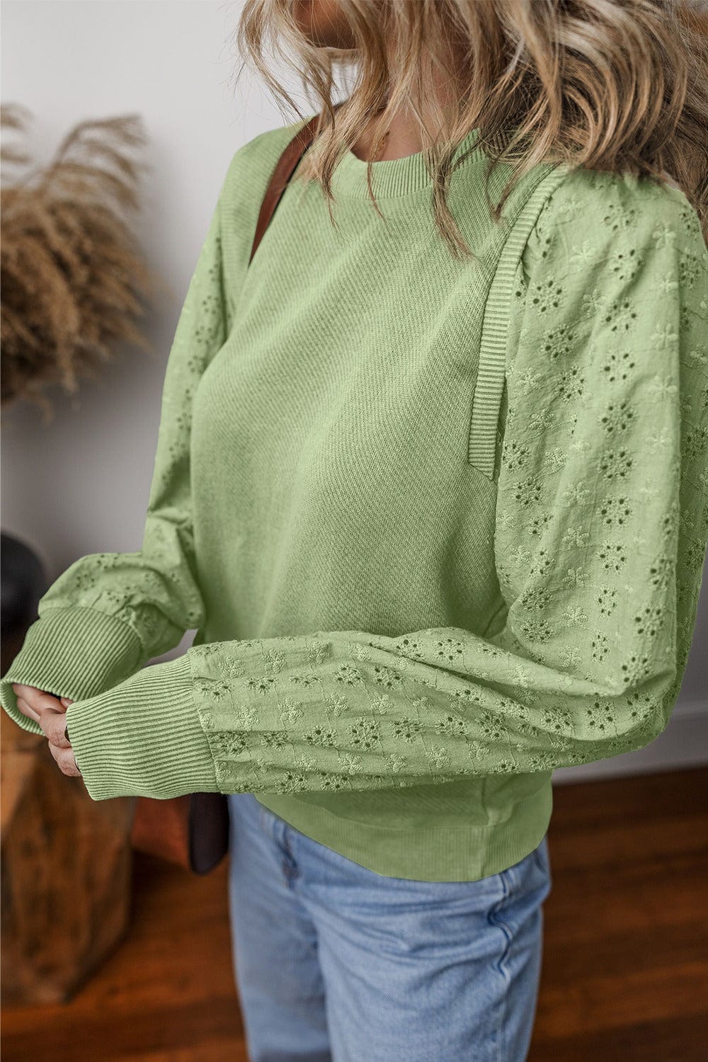 Trendsi Fall Eyelet Round Neck Long Sleeve Sweatshirt Eyelet Round Neck Long Sleeve Sweatshirt