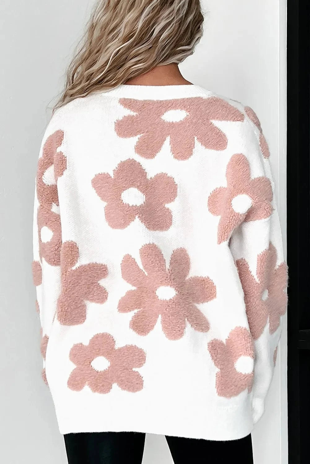Trendsi Fall Flower Round Neck Long Sleeve Knit Top Flower Round Neck Long Sleeve Knit Top