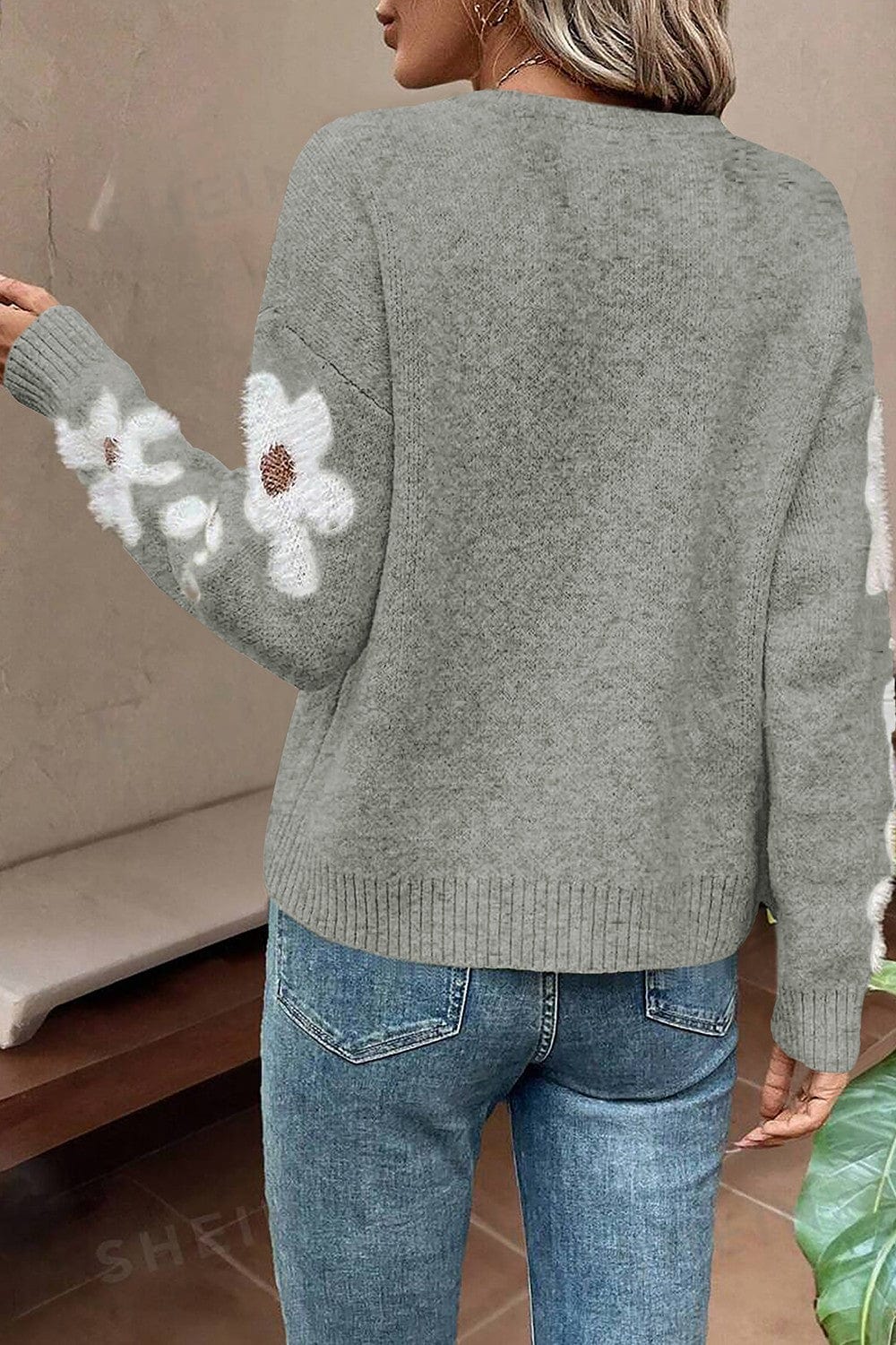 Trendsi Fall Flower Round Neck Long Sleeve Sweater Flower Round Neck Long Sleeve Sweater