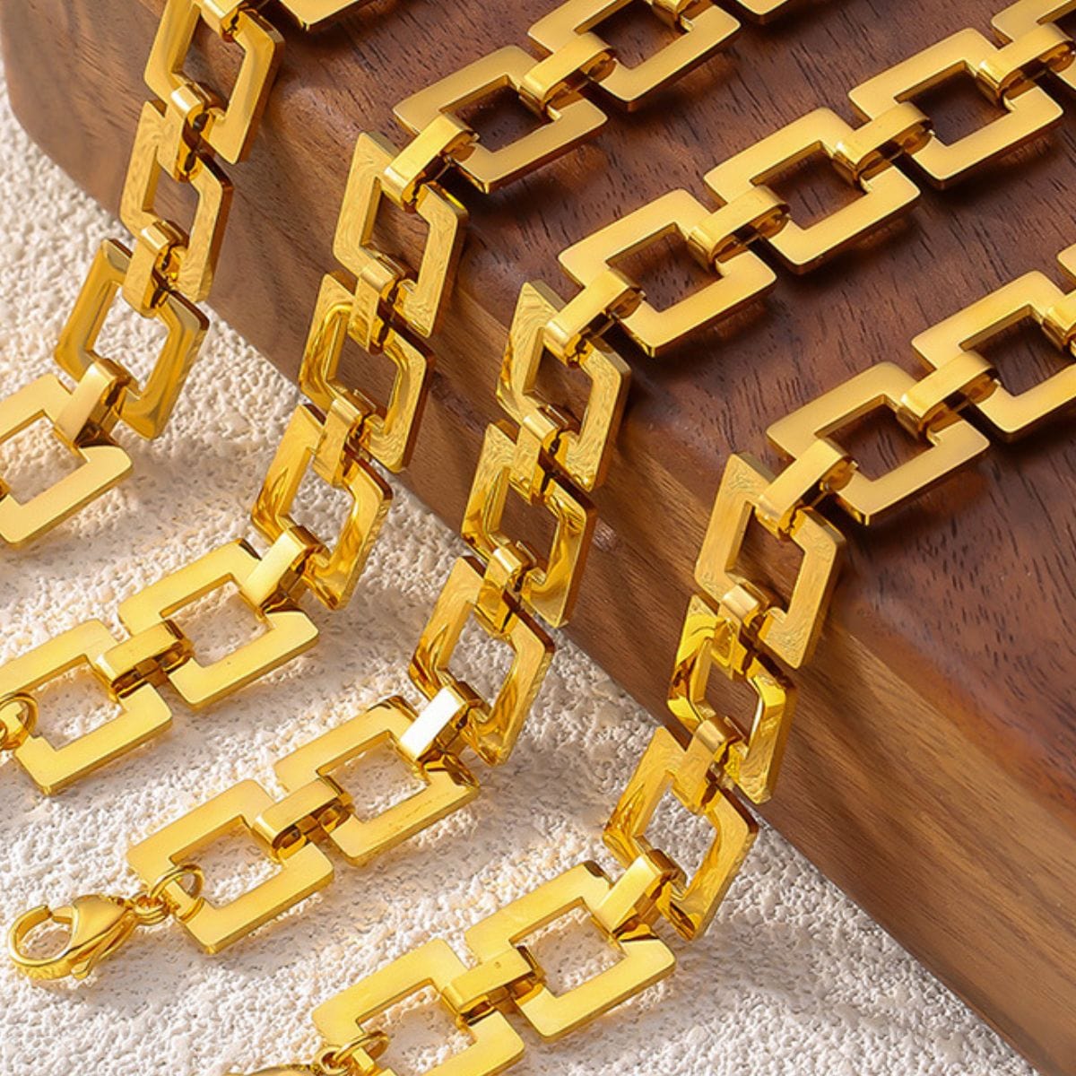 Trendsi Fall Gold / One Size Titanium Steel Hollow Square Chain Bracelet Titanium Steel Hollow Square Chain Bracelet