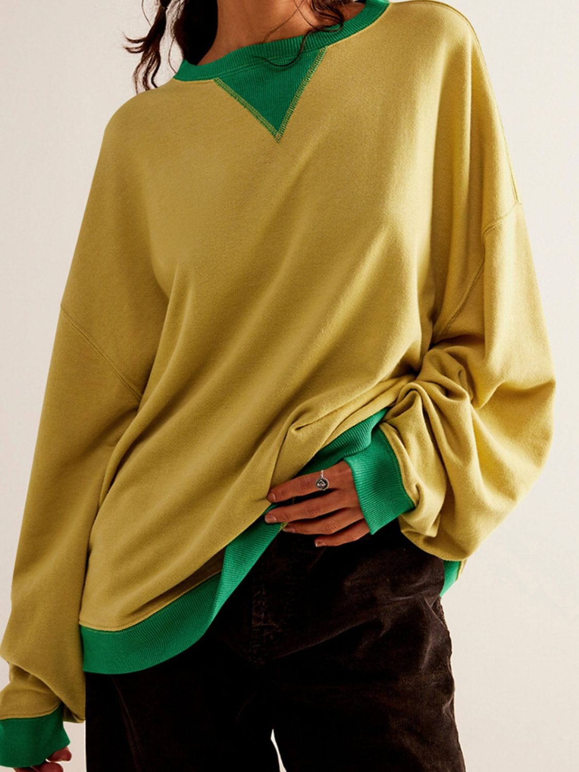 Trendsi Fall Gold / S Contrast Trim Round Neck Long Sleeve Sweatshirt Contrast Trim Round Neck Long Sleeve Sweatshirt