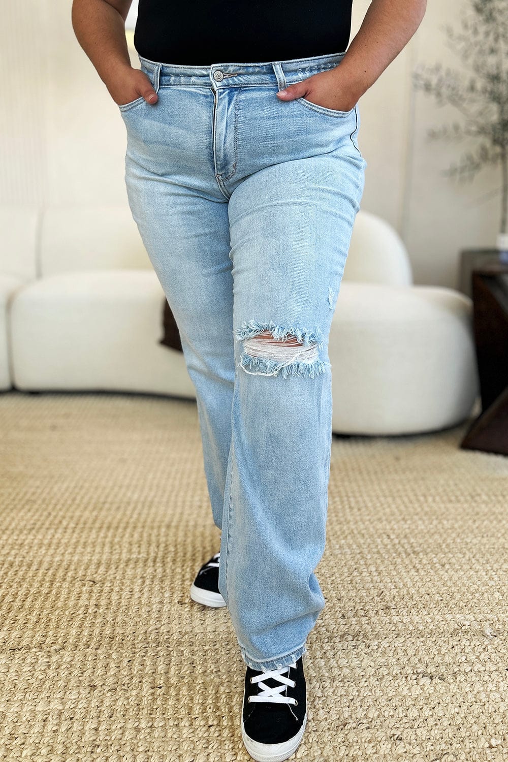 Trendsi Fall Judy Blue Full Size High Waist Distressed Straight Jeans Judy Blue Full Size High Waist Distressed Straight Jeans