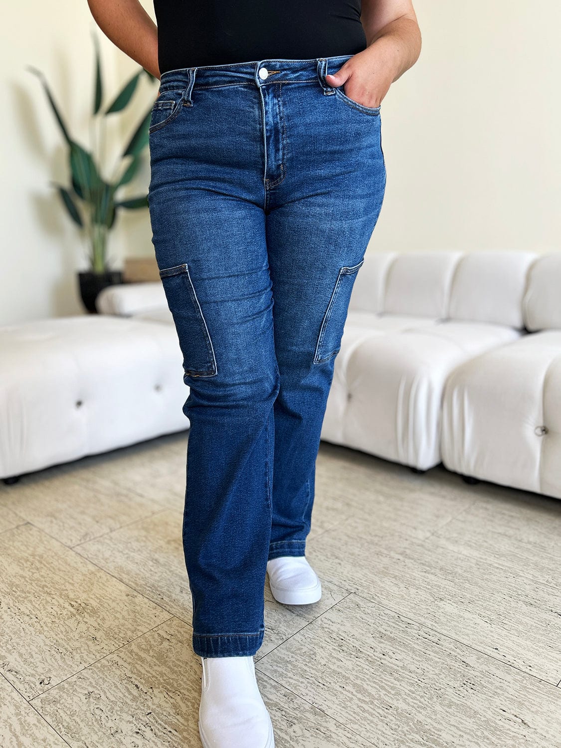 Trendsi Fall Judy Blue Full Size High Waist Straight Cargo Jeans Judy Blue Full Size High Waist Straight Cargo Jeans