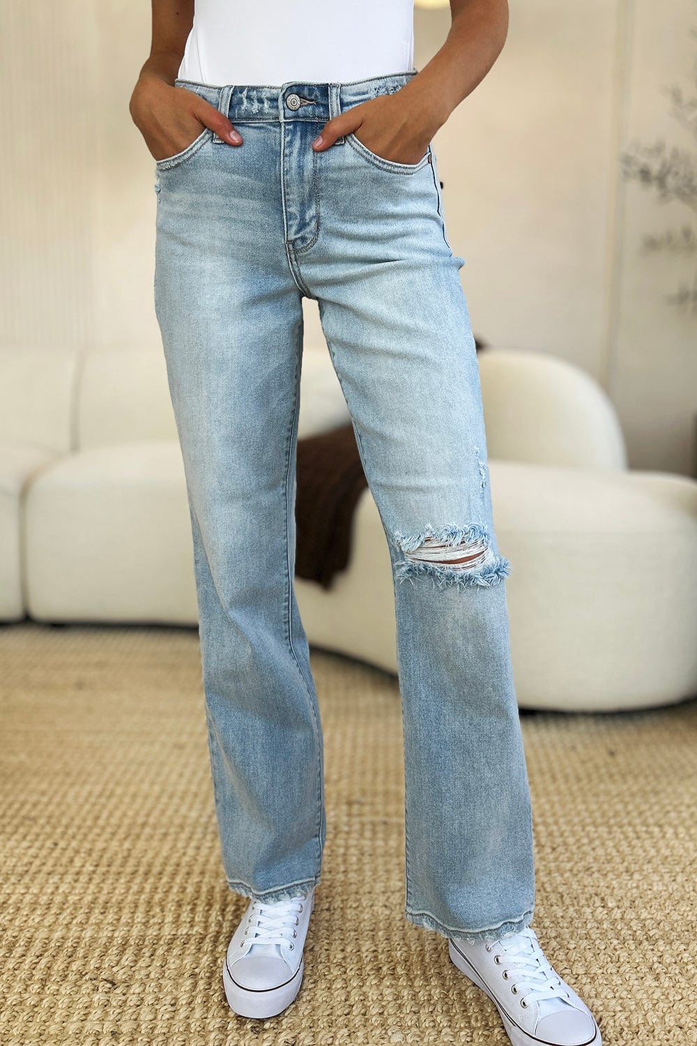 Trendsi Fall Light / 0(24) Judy Blue Full Size High Waist Distressed Straight Jeans Judy Blue Full Size High Waist Distressed Straight Jeans