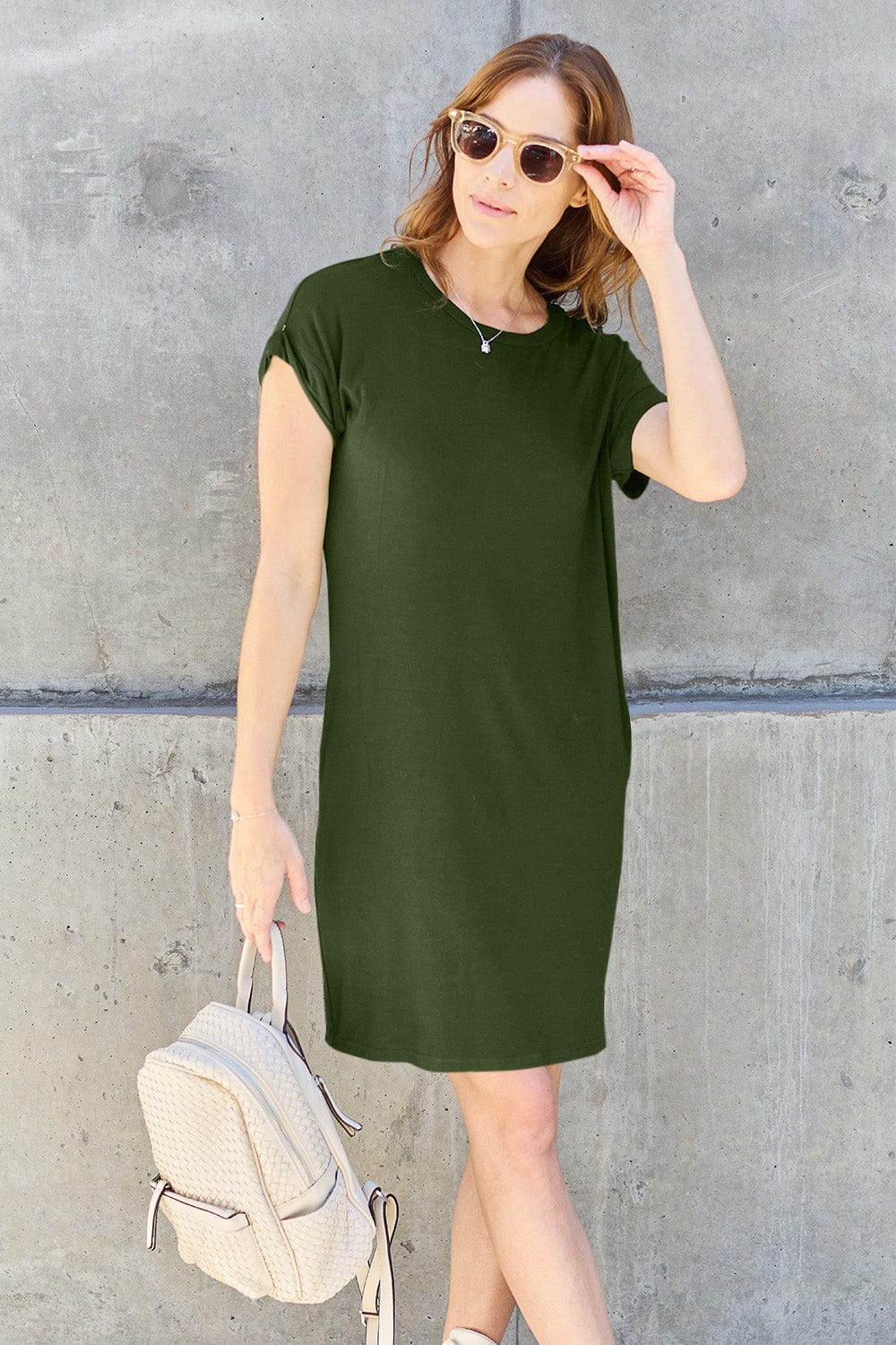 Trendsi Fall Matcha Green / S Basic Bae Full Size Round Neck Short Sleeve Dress with Pockets Basic Bae Full Size Round Neck Short Sleeve Dress with Pockets