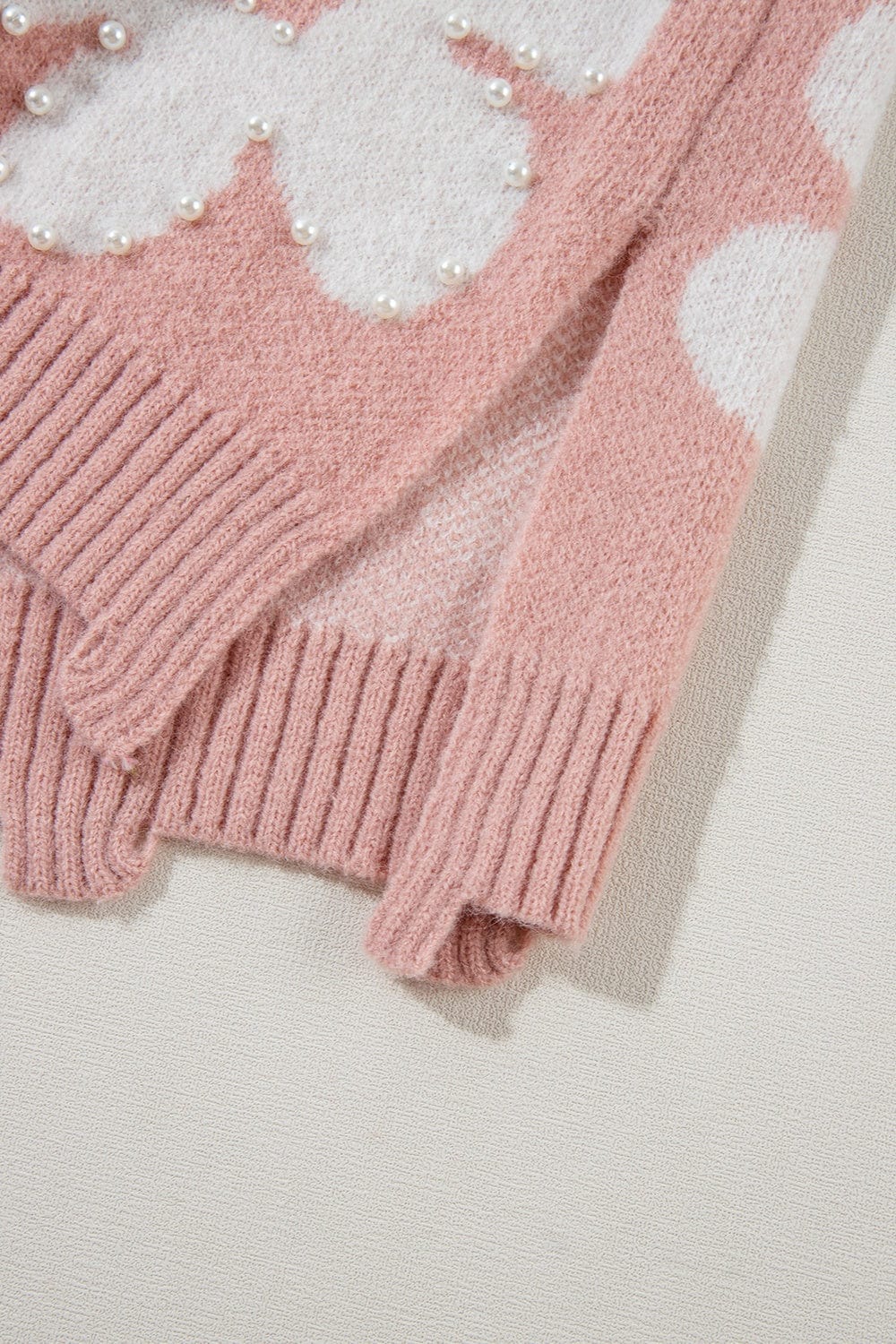 Trendsi Fall Pearl Trim Round Neck Short Sleeve Sweater Pearl Trim Round Neck Short Sleeve Sweater