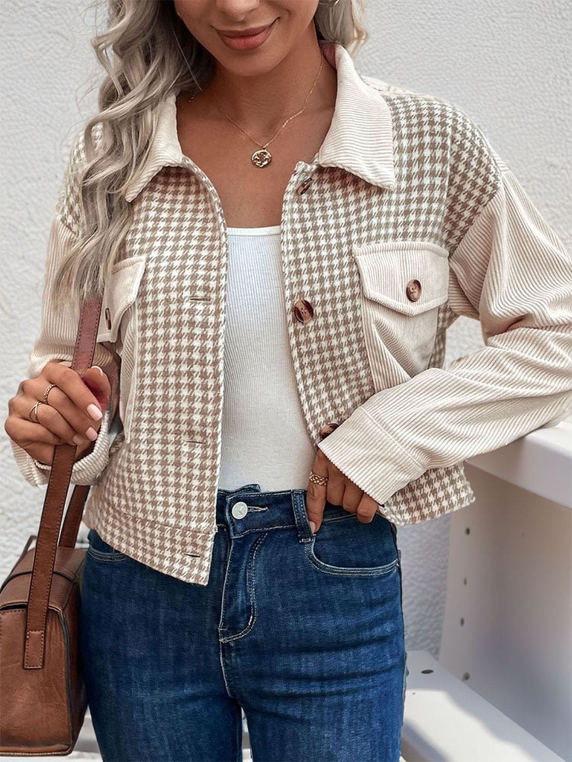 Trendsi Fall Pocketed Houndstooth Long Sleeve Jacket Pocketed Houndstooth Long Sleeve Jacket