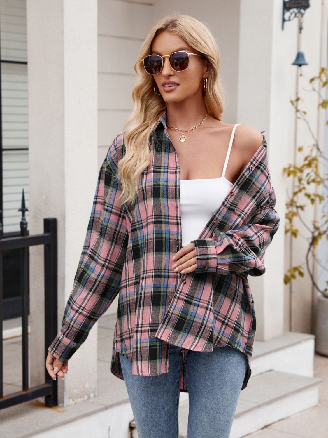 Trendsi Fall Pocketed Plaid Collared Neck Long Sleeve Shirt Pocketed Plaid Collared Neck Long Sleeve Shirt