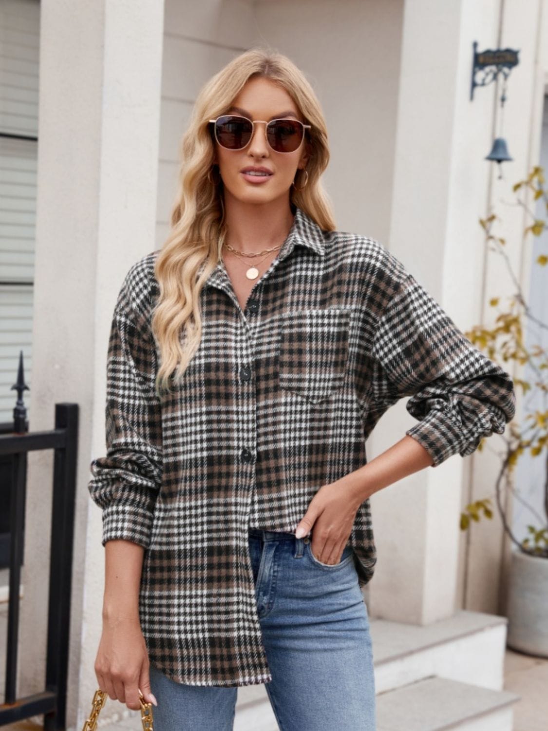 Trendsi Fall Pocketed Plaid Collared Neck Long Sleeve Shirt Pocketed Plaid Collared Neck Long Sleeve Shirt