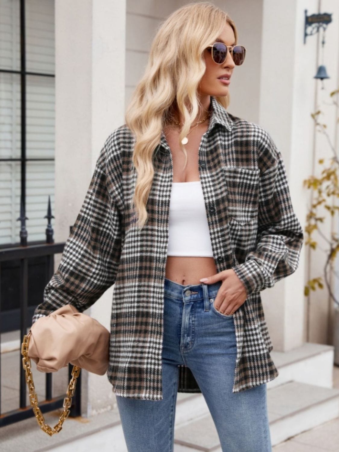 Trendsi Fall Pocketed Plaid Collared Neck Long Sleeve Shirt Pocketed Plaid Collared Neck Long Sleeve Shirt