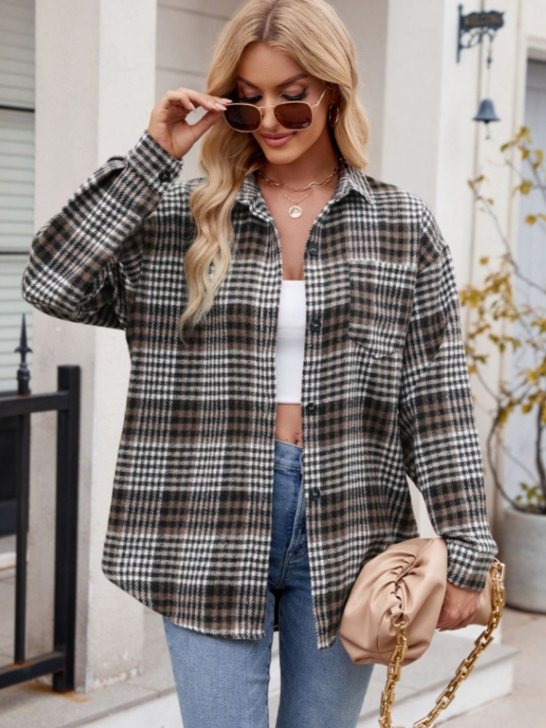 Trendsi Fall Pocketed Plaid Collared Neck Long Sleeve Shirt Pocketed Plaid Collared Neck Long Sleeve Shirt