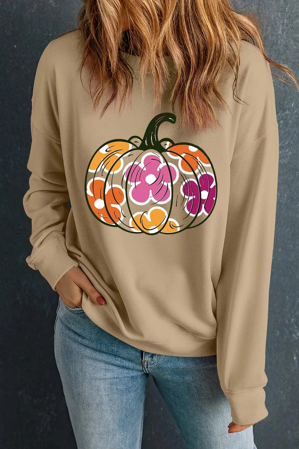 Trendsi Fall Pumpkin & Flower Graphic Long Sleeve Sweatshirt Pumpkin & Flower Graphic Long Sleeve Sweatshirt