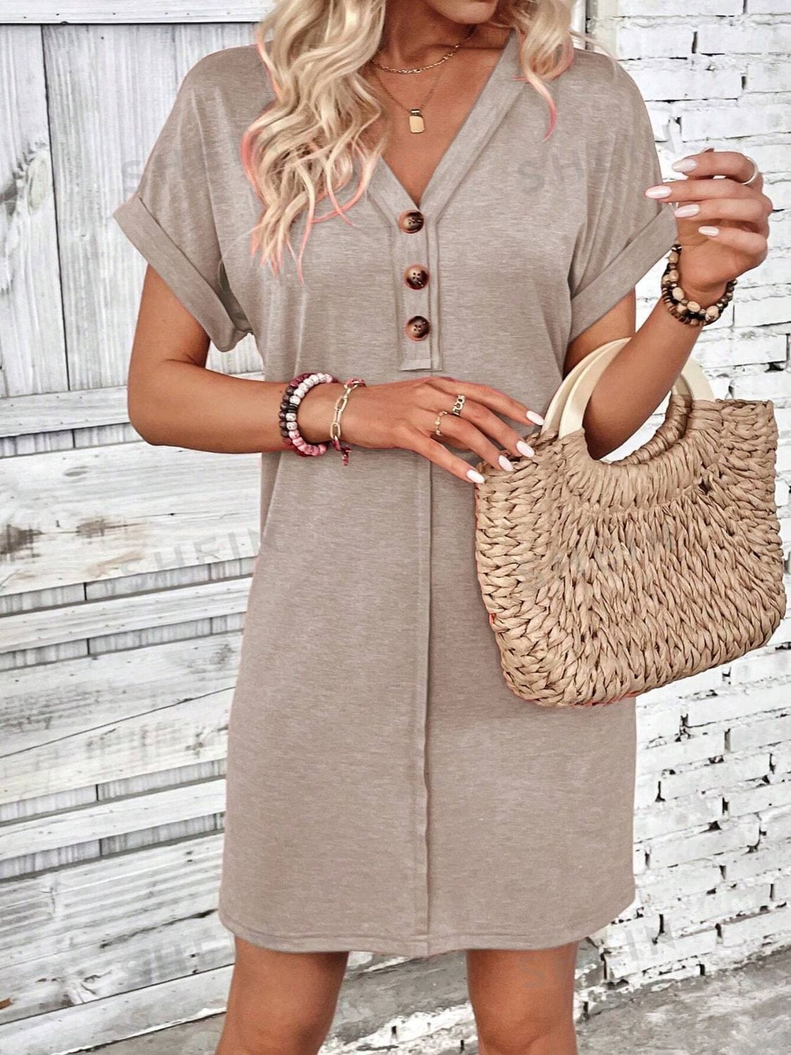 Trendsi Fall Quarter Button V-Neck Short Sleeve Dress Quarter Button V-Neck Short Sleeve Dress